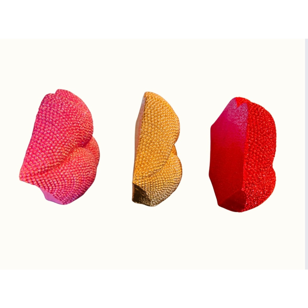 1 PC DECOR: Pink Glitter Beaded Resin Textured Lips Statue w/Sleek Finish, NIB