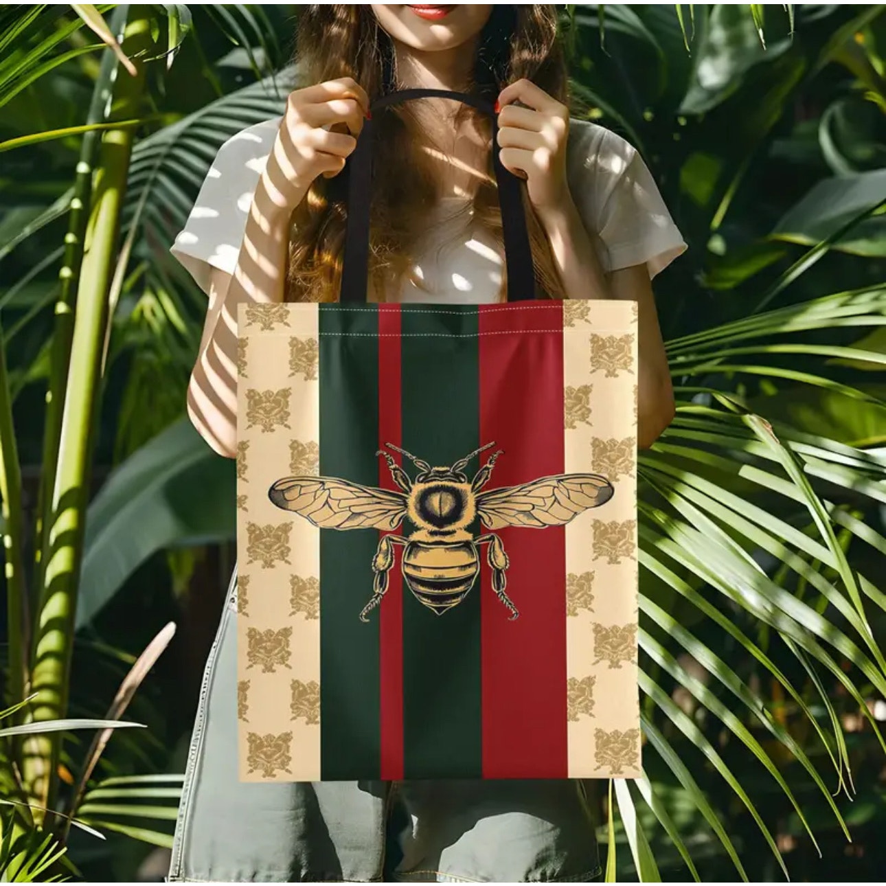 PURSE: Beige, Green, & Red Canvas Tote w/Bee Design, NWOT