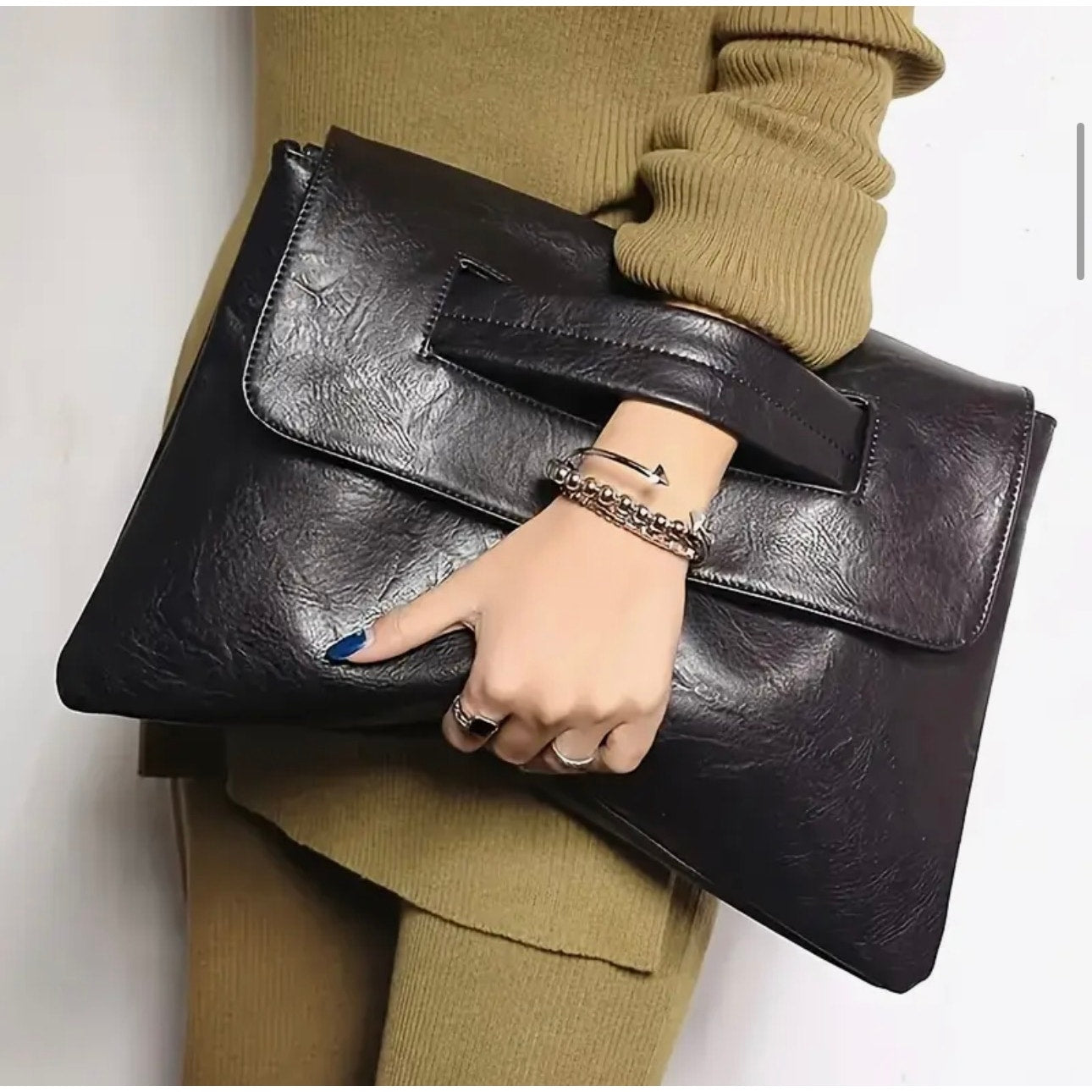 CLUTCH WRISTLET: Black High-Quality Faux Leather Large Capacity Purse, NIP