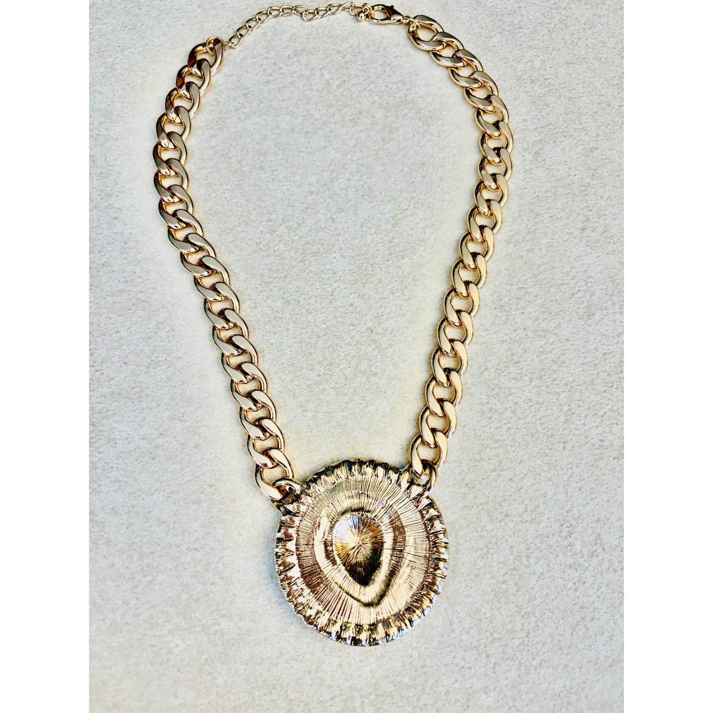 NECKLACE: Lion Head Pendant w/Red Enamel, Gold-Tone & Rhinestones, NIP