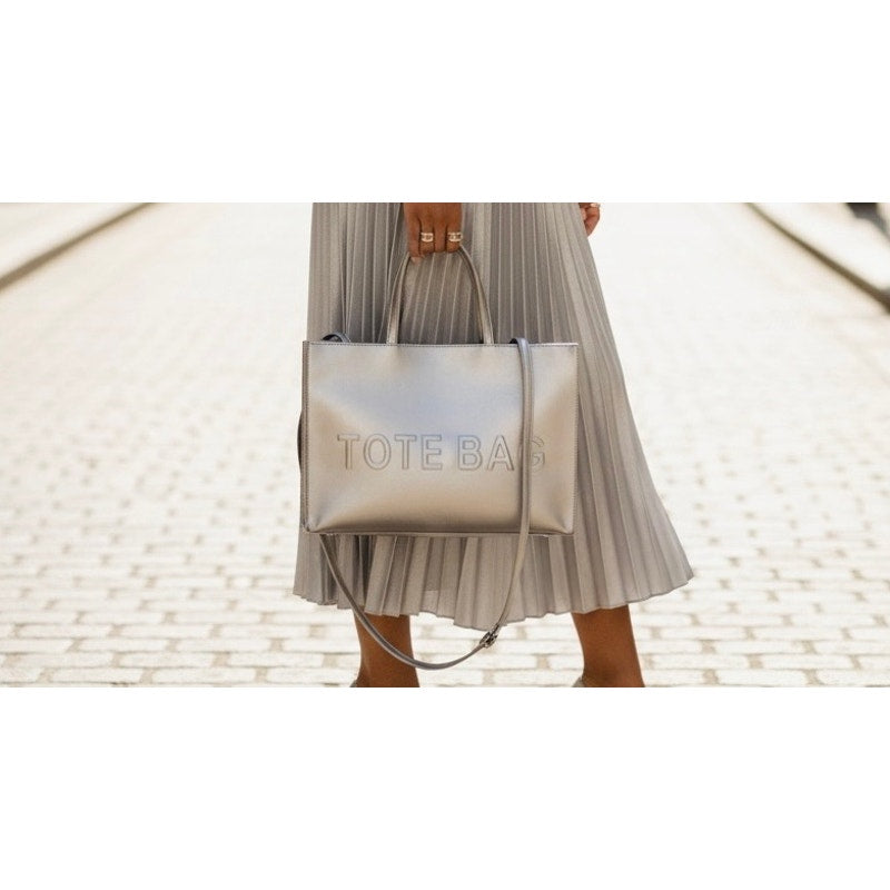 PURSE: Silver Pleather “TOTE BAG,” Lg Adj Crossbody w/Hardware Closure, NWOT