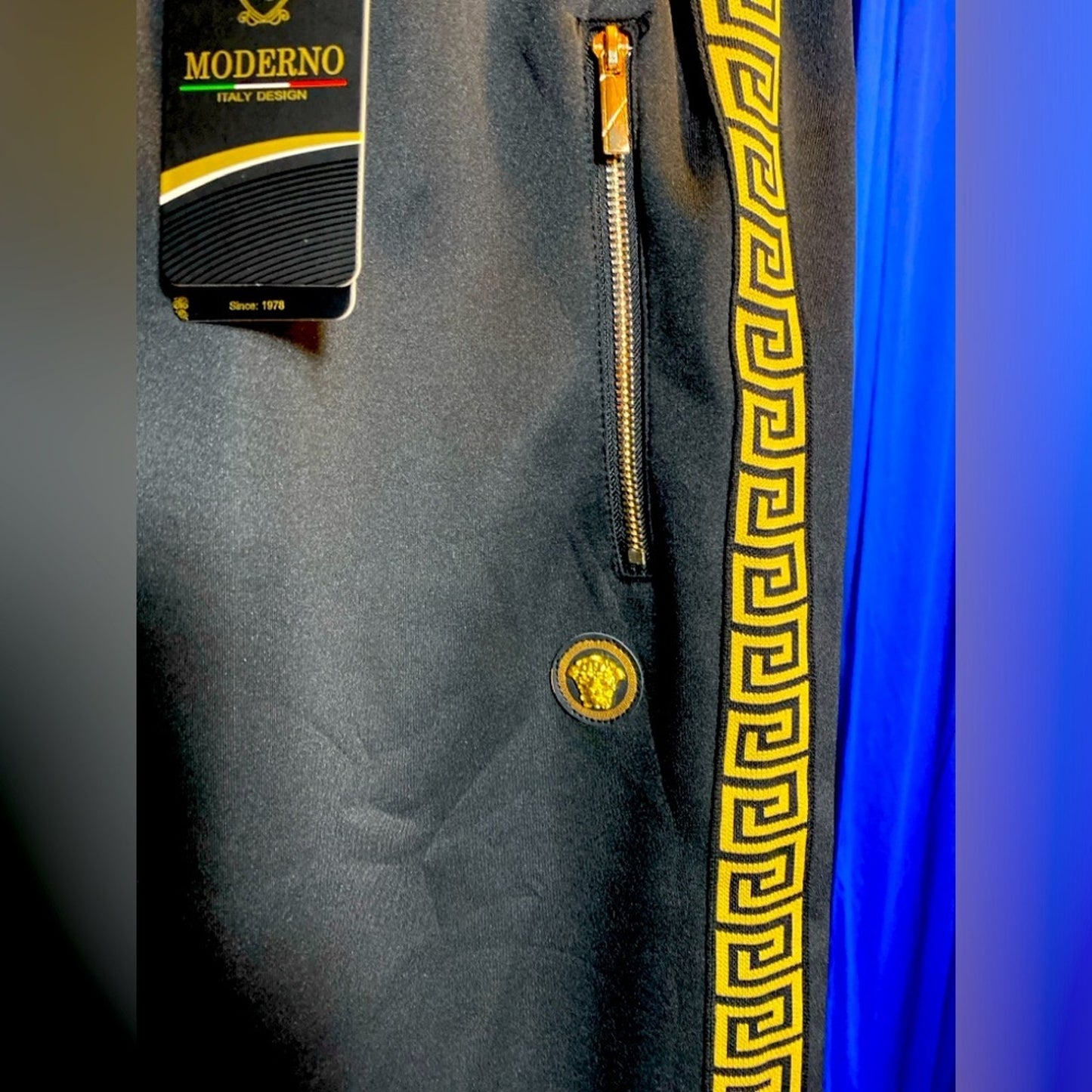 FASHION: Moderno Italy Design Tracksuit, Unisex, NWT - 🔥 ONLY ONE LEFT 🔥