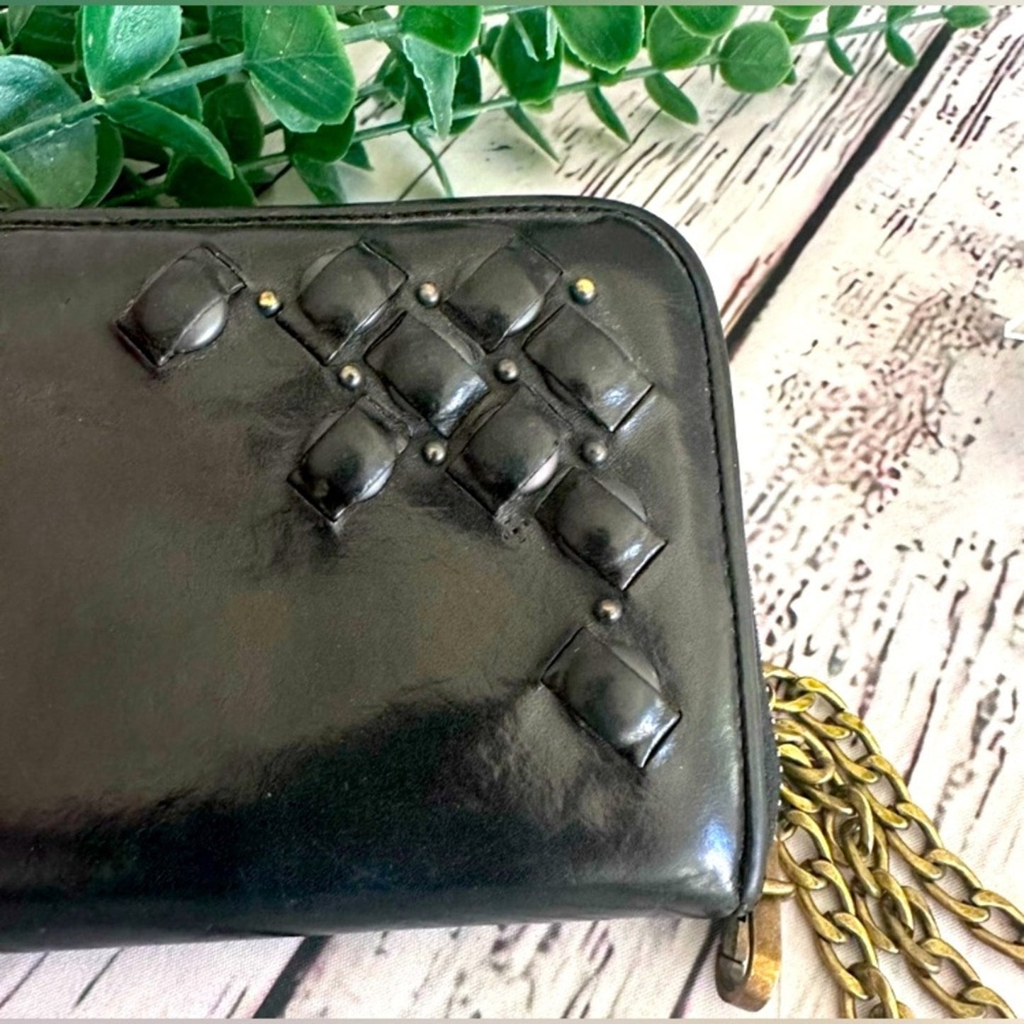 BOTTEGA Veneta Zip Around Wallet w/BOTTEGA Keychain & Unbranded Chain, COA.  EUC