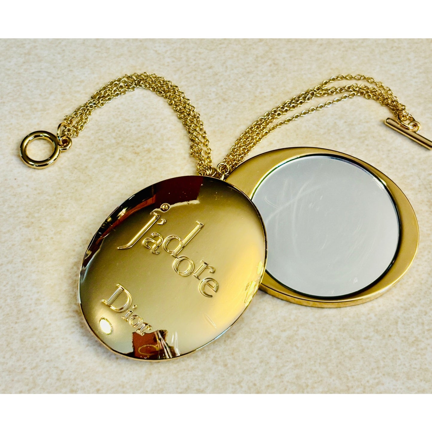 COMPACT MIRROR: j’adore DIOR Golden Tone w/Matching 3 Link Chain Wristlet, NWOT