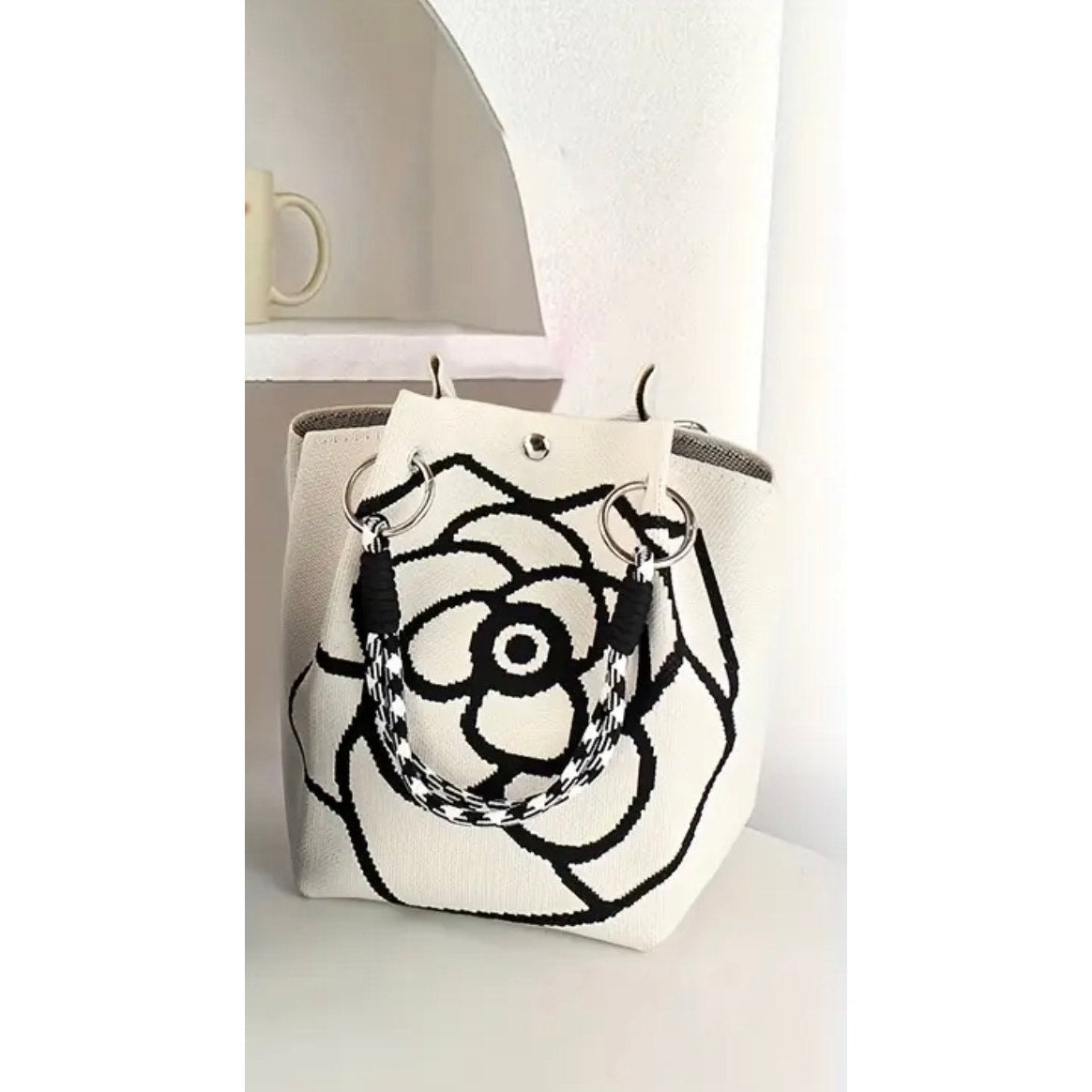 PURSE: White & Black Floral Polyester Shoulder Bag w/Magnetic Closure, NWOT